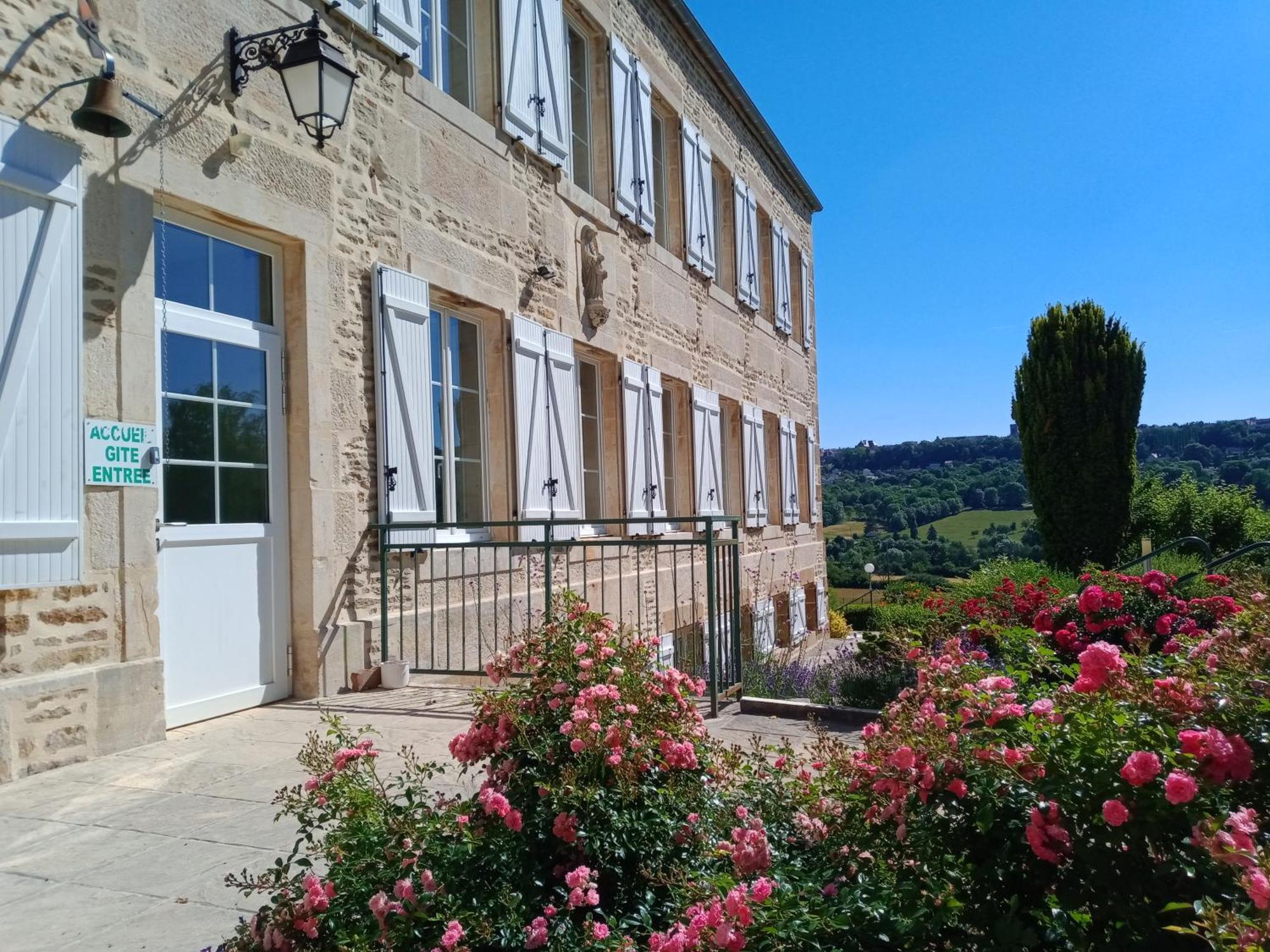 Domaine Ferme Sainte Anne Hotel Langres Exterior foto